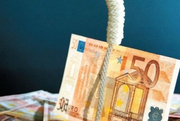 F.T.: Θηλιά δισ. ευρώ στις χώρες του ευρωπαϊκού Νότου μόνο για τους τόκους των χρεών