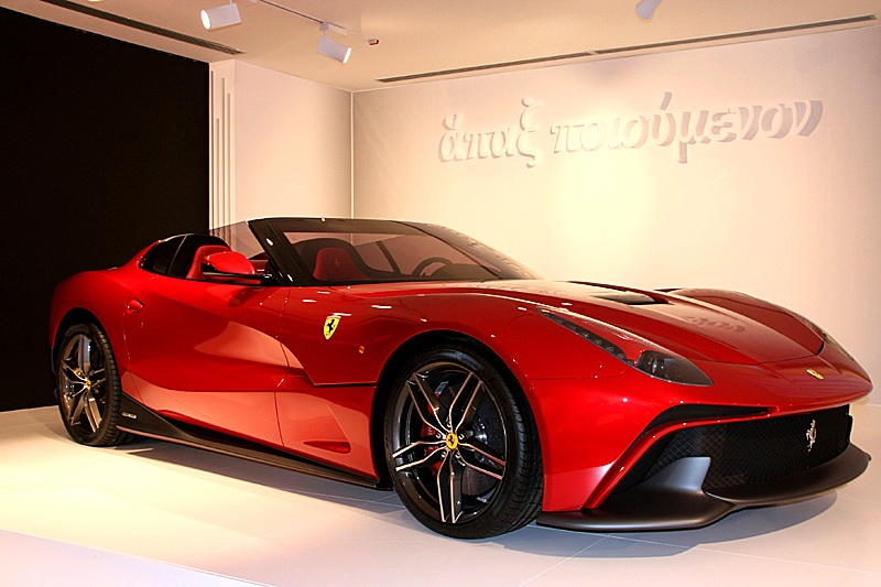 Ferrari: ἅπαξ ποιούμενον